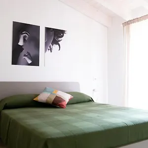  Apartment Regi